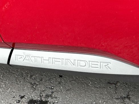 New 2026 Nissan Pathfinder SL AWD/4WD image 13