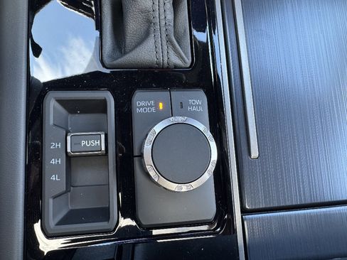 New 2026 Toyota Tundra Platinum AWD/4WD image 20