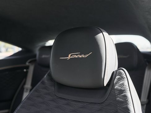Used 2025 Bentley Continental GT Speed image 38