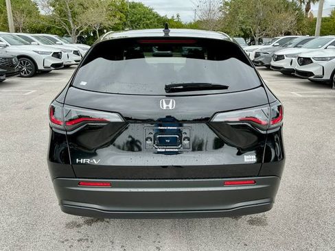 New 2026 Honda HR-V LX image 5