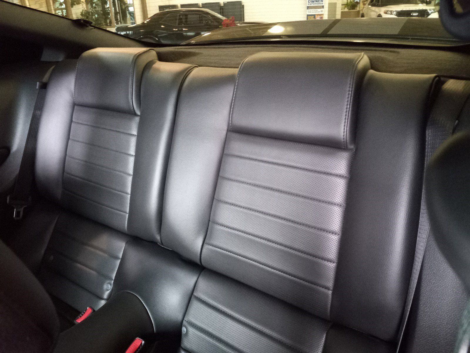 Used 2007 Ford Mustang Shelby GT500 RWD image 11
