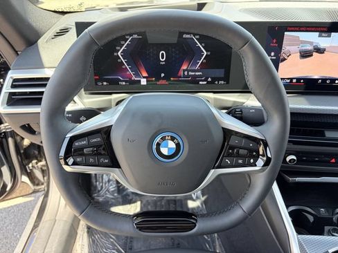 Used 2025 BMW i4 eDrive40 w/ Premium Package RWD image 25
