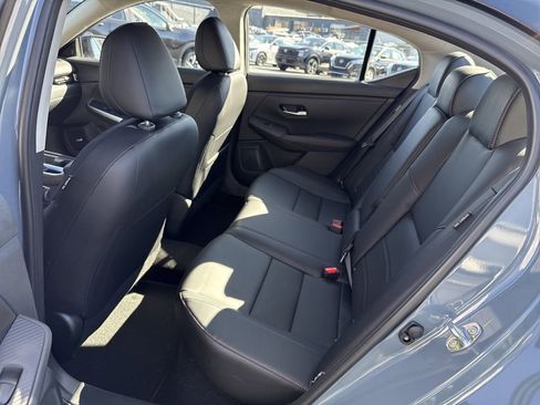 New 2025 Nissan Sentra SR w/ SR Premium Package FWD image 16
