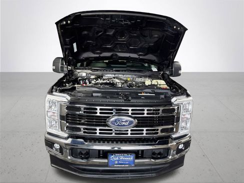 Used 2024 Ford F250 XLT w/ FX4 Off-Road Package image 21