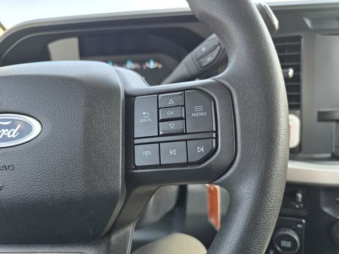Used 2023 Ford F350 XL w/ STX Appearance Package AWD/4WD image 21