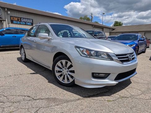 Used 2014 Honda Accord EX image 30