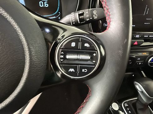 Used 2023 Kia Soul GT-Line FWD image 17
