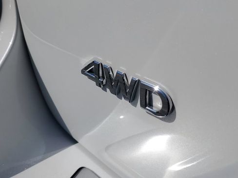 Used 2024 INFINITI QX80 Sensory AWD/4WD image 7