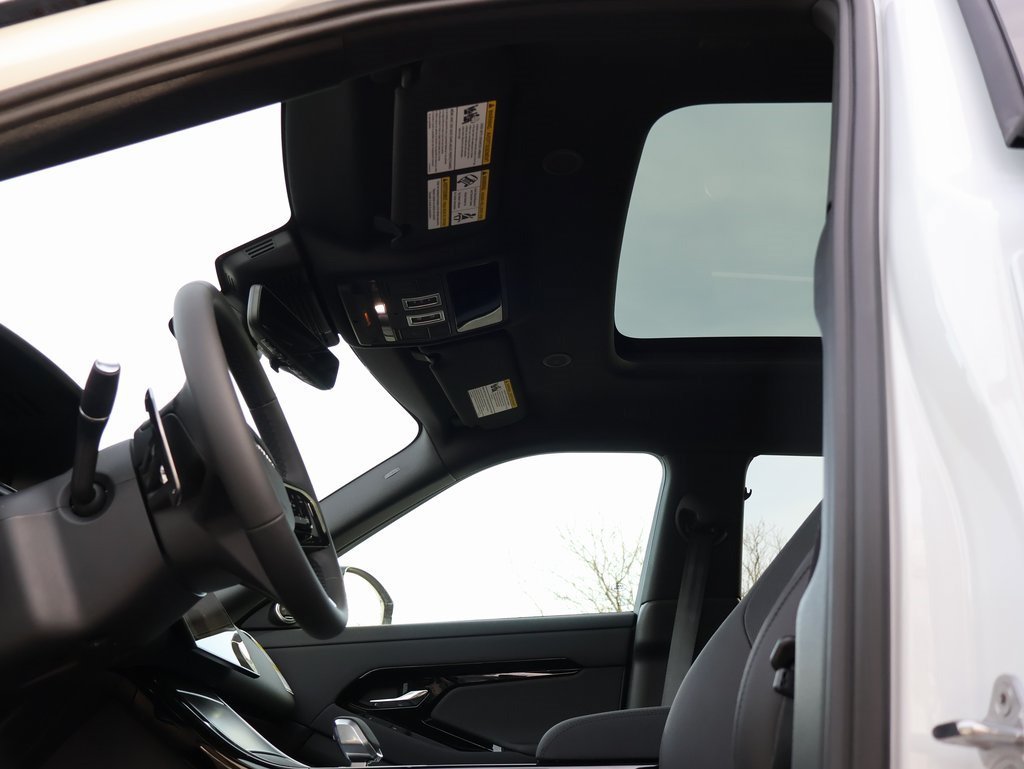 New 2026 Land Rover Range Rover Evoque S AWD/4WD image 38