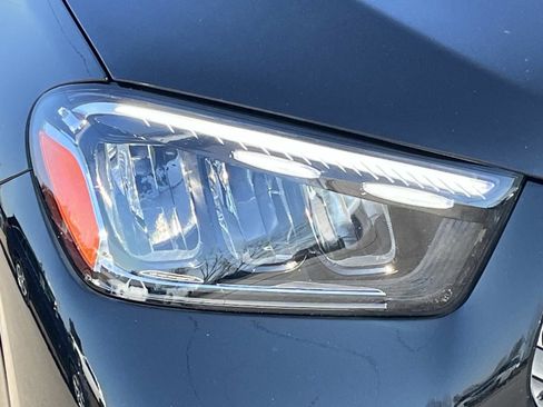 Certified 2025 Mercedes-Benz GLE 350 4MATIC image 8