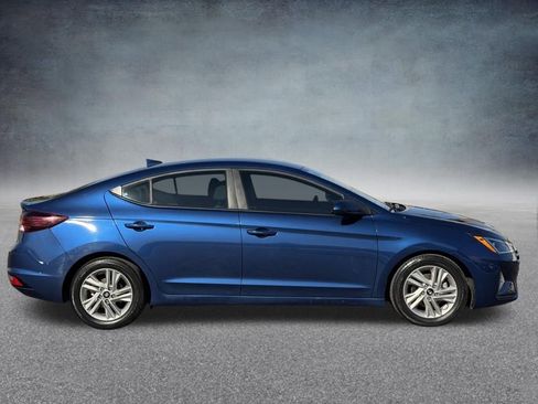 Used 2020 Hyundai Elantra SEL FWD image 2