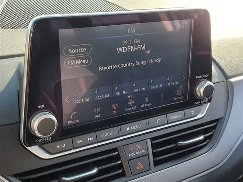 Used 2024 Nissan Altima 2.5 SR image 16