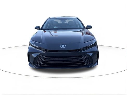 New 2026 Toyota Camry LE image 8
