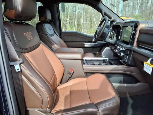 Used 2025 Ford F350 King Ranch AWD/4WD image 14