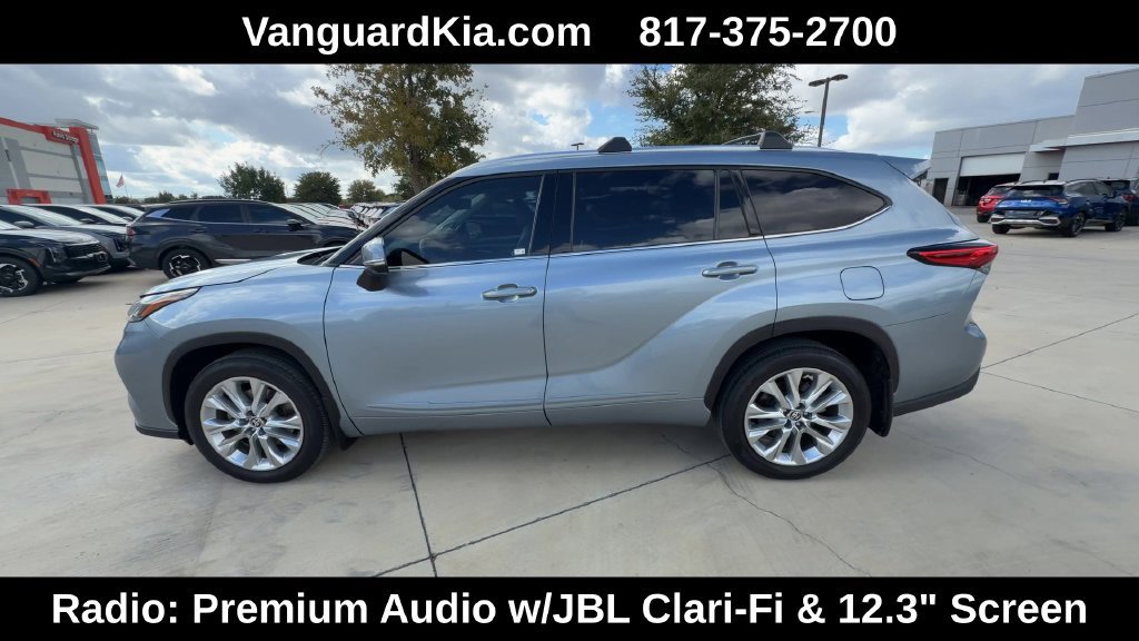 Used 2021 Toyota Highlander Limited FWD image 5