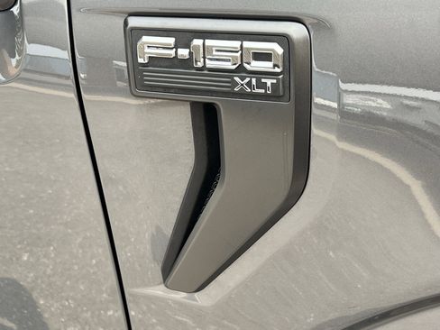 Used 2022 Ford F150 XLT w/ Equipment Group 302A High image 15