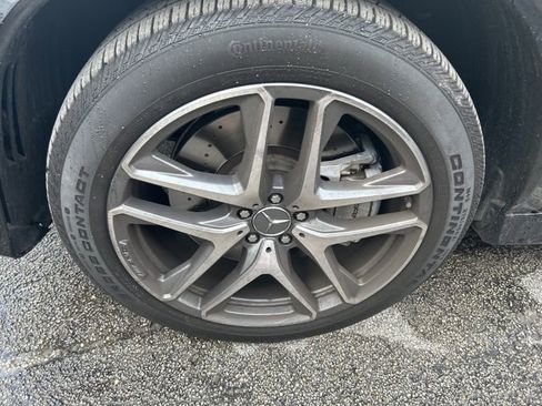 Used 2025 Mercedes-Benz GLE 53 AMG AMG GLE 53 image 40