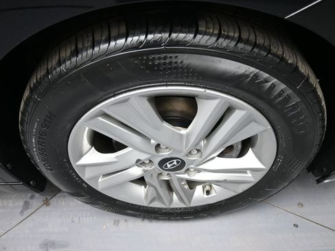 Used 2020 Hyundai Elantra Value Edition w/ Cargo Package (C1) image 13