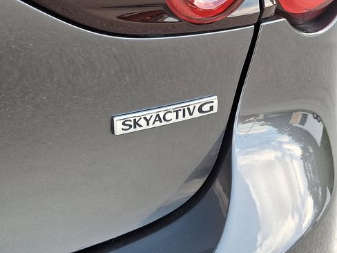 Used 2023 MAZDA MAZDA3 s image 30