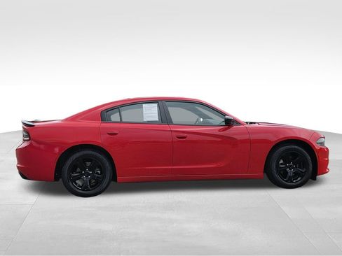 Used 2022 Dodge Charger SXT RWD image 6