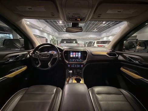 Used 2019 GMC Acadia Denali w/ Technology Package image 15