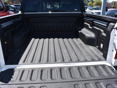 Used 2022 Ford Maverick Lariat w/ Lariat Luxury Package image 34