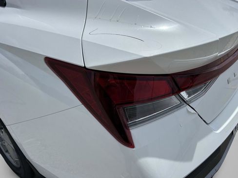 New 2026 Hyundai Elantra SE FWD image 31