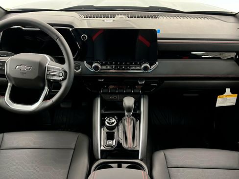 New 2025 Chevrolet Colorado Z71 w/ Technology Package image 14