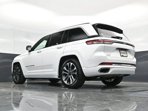Used 2023 Jeep Grand Cherokee Overland AWD/4WD image 64