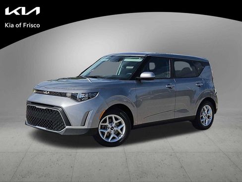 Certified 2025 Kia Soul S image 1