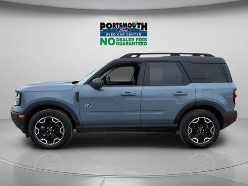 Used 2025 Ford Bronco Sport Outer Banks w/ Outer Banks Tech Package+ AWD/4WD image 2