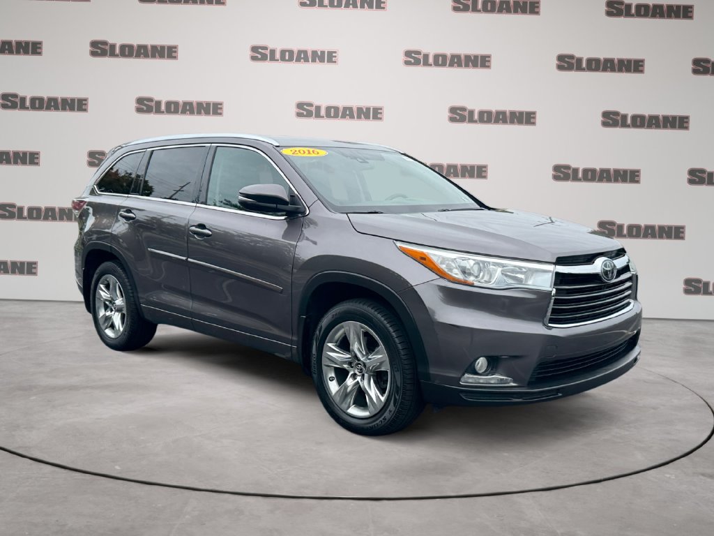 Used 2016 Toyota Highlander Limited w/ Driver Technology Package AWD/4WD image 7