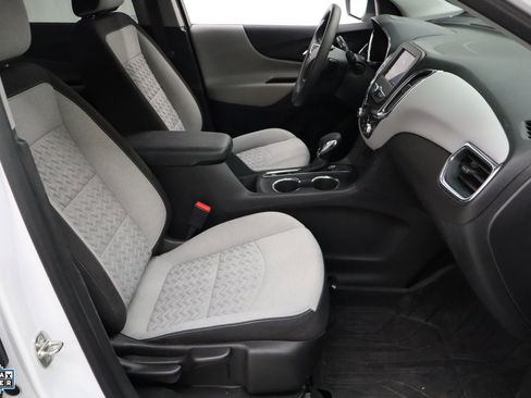 Used 2023 Chevrolet Equinox LS w/ LS Convenience Package image 31