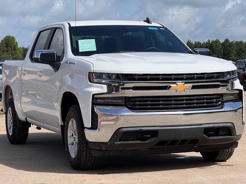 Used 2019 Chevrolet Silverado 1500 LT w/ All-Star Edition AWD/4WD image 9