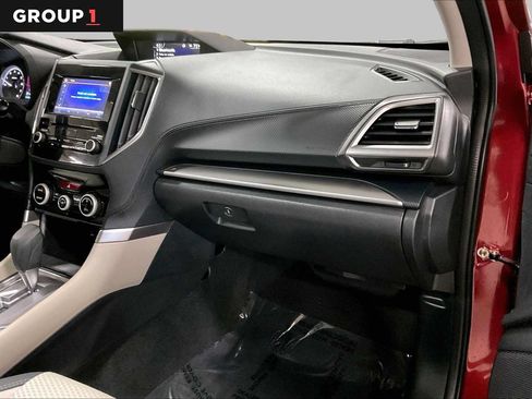 Used 2023 Subaru Forester Premium AWD/4WD image 19