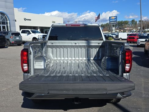 Used 2024 GMC Sierra 1500 Elevation image 5