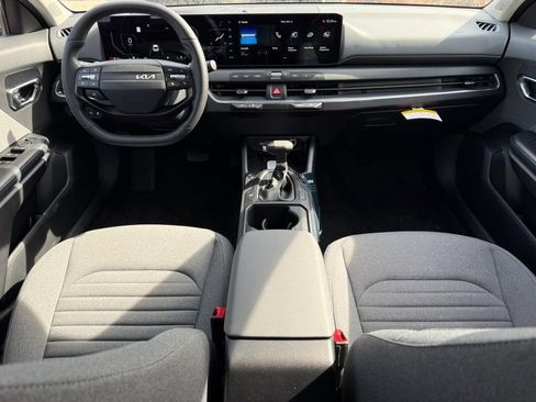 New 2025 Kia K4 GT-Line Turbo FWD image 7