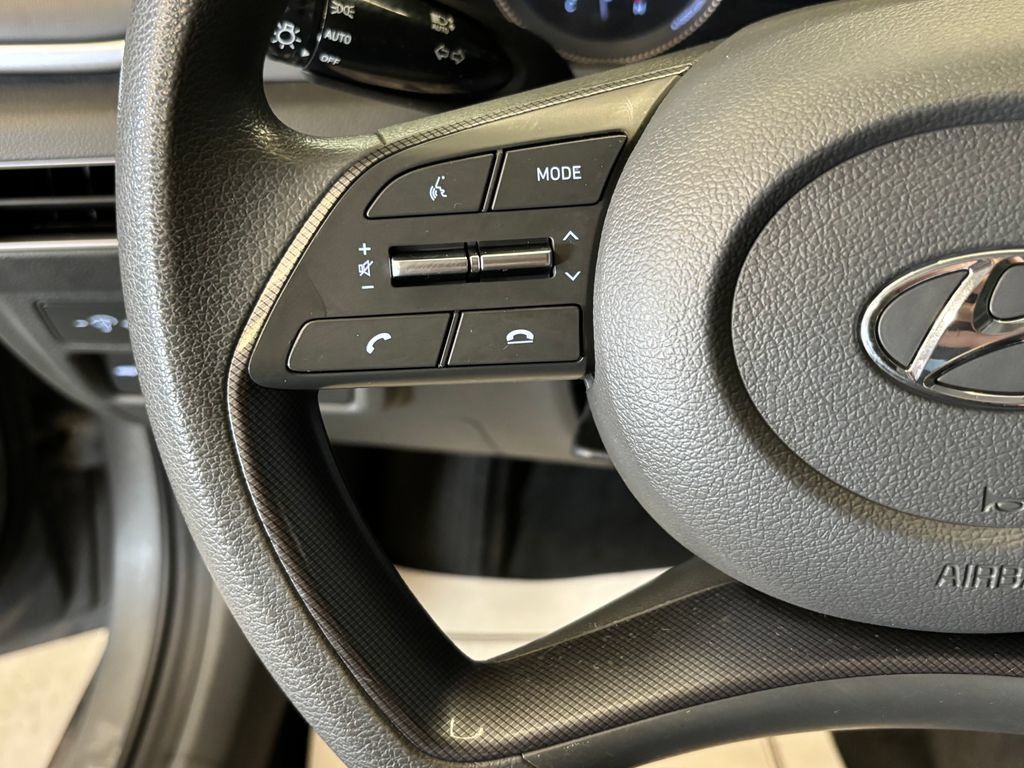 Used 2020 Hyundai Sonata SE FWD image 11