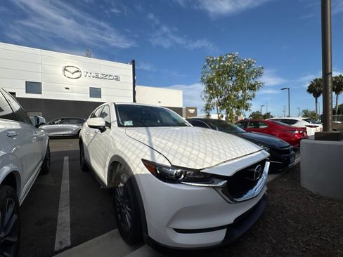 Used 2017 MAZDA CX-5 Touring AWD/4WD image 5