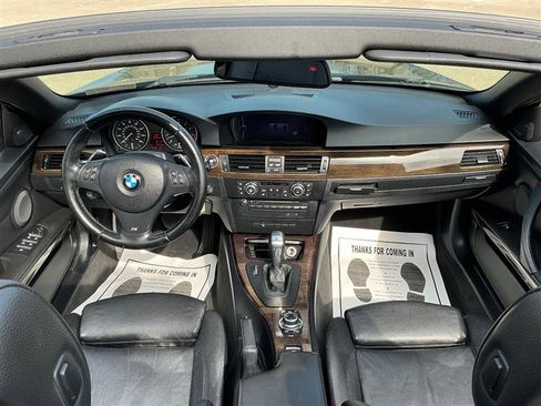 Used 2013 BMW 335i Convertible image 37