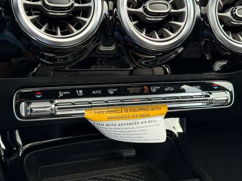 Certified 2025 Mercedes-Benz CLA 250 4MATIC image 25