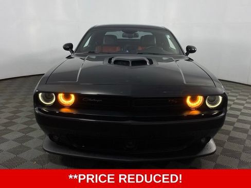 Used 2015 Dodge Challenger R/T Scat Pack RWD image 2
