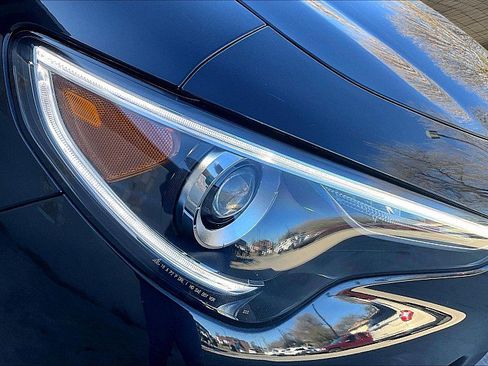 Used 2022 Alfa Romeo Stelvio Sprint image 28