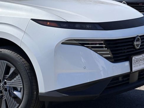 New 2025 Nissan Murano SL image 2