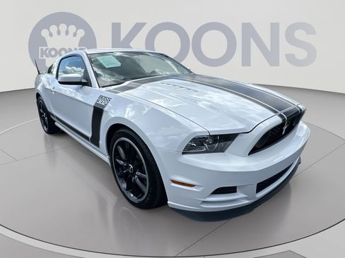 Used 2013 Ford Mustang Boss 302 w/ Boss 302 Accessory Pkg RWD image 18