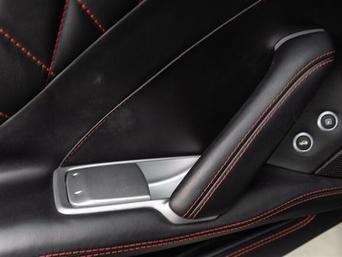 Used 2017 Ferrari California T RWD image 95