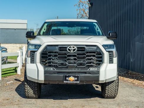 Used 2022 Toyota Tundra SR5 image 9