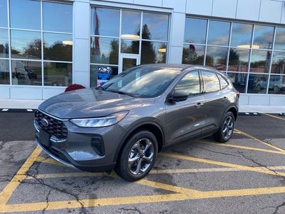 New 2025 Ford Escape ST-Line w/ Tech Pack #1