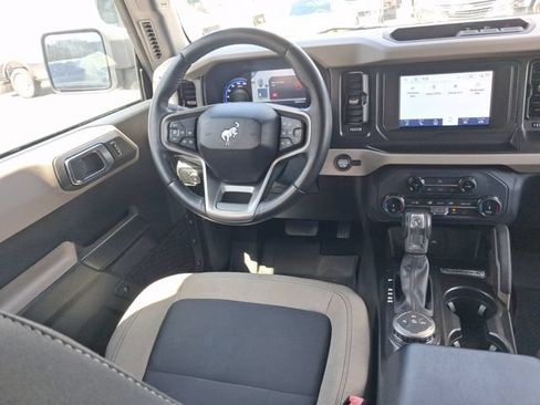 Used 2022 Ford Bronco Big Bend AWD/4WD image 7