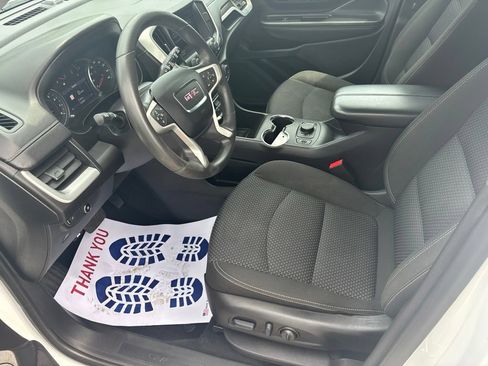 Used 2023 GMC Terrain SLE w/ Driver Convenience Package AWD/4WD image 18